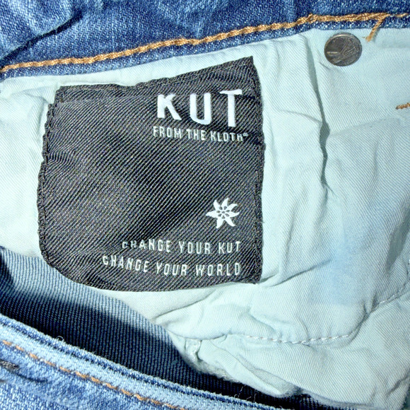 KUT From The Kloth Catherine Boyfriend Jeans Size 6 Dark Wash Distressed Cuffed - Picture 4 of 9